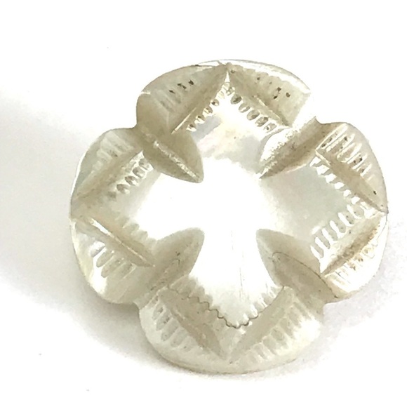 Antique Victorian Pearl Floral Etched C Clasp Pin - Picture 1 of 3